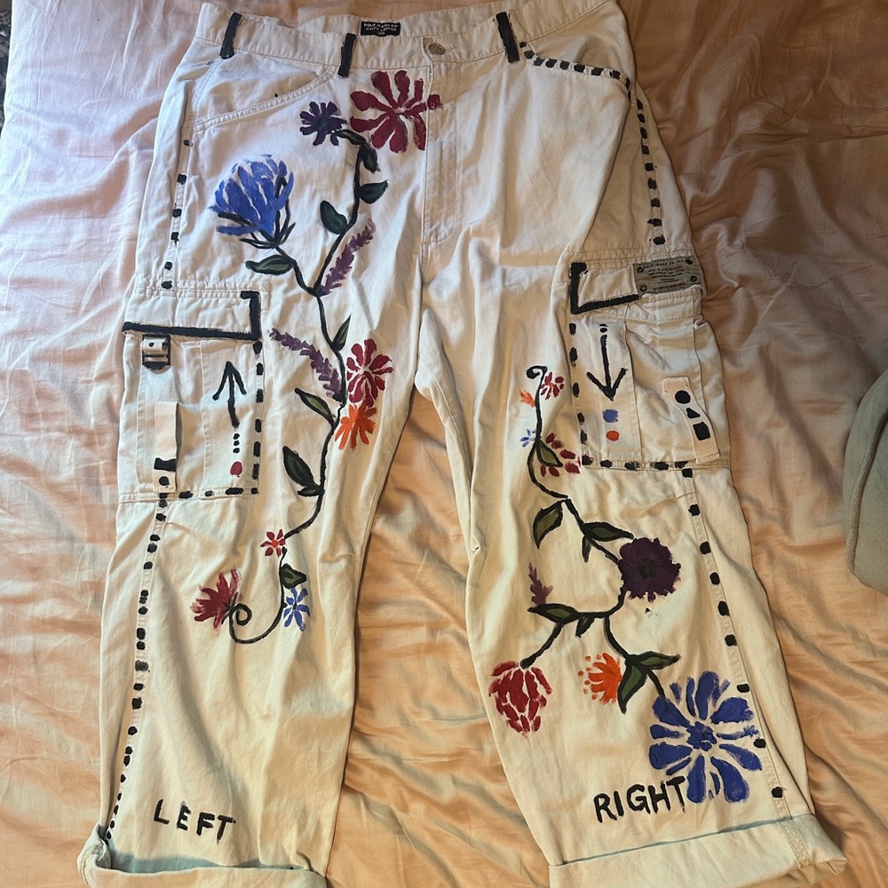 White / Painted oversized cargo pants